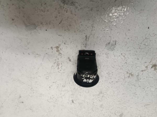 BOUTON RETRO FORD FIESTA - Vue 2